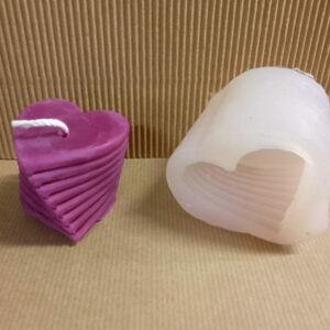 Kynttilämuotti kierresydän